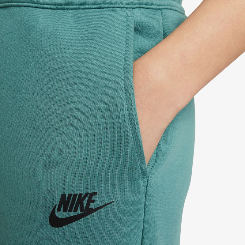Nike Pantallona të shkurtra B NSW TECH FLC SHORT 