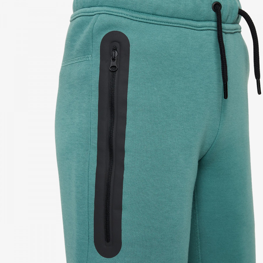 Nike Pantallona të shkurtra B NSW TECH FLC SHORT 