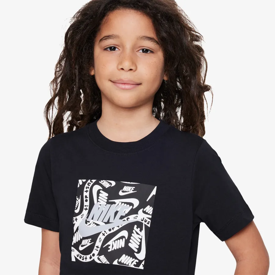 NIKE Маица Sportswear 