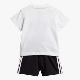 adidas Шорцеви и маица TREFOIL 
