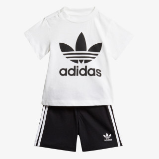 adidas Шорцеви и маица TREFOIL 
