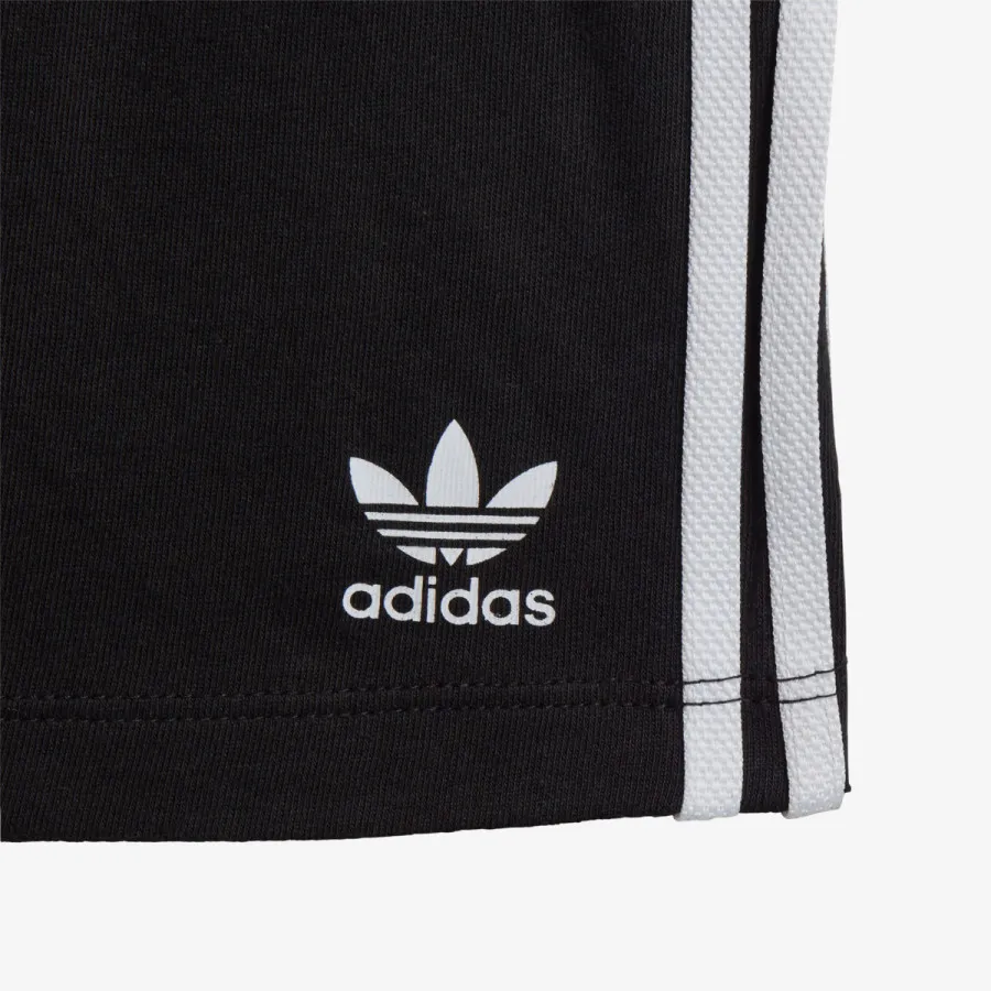 adidas Шорцеви и маица TREFOIL 
