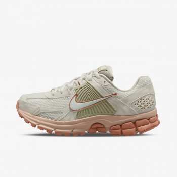 Nike Atlete W NIKE ZOOM VOMERO 5 