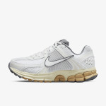 Nike Atlete W NIKE ZOOM VOMERO 5 