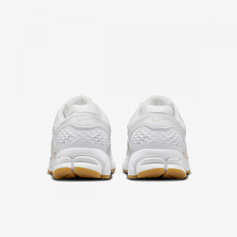 Nike Atlete W NIKE ZOOM VOMERO 5 