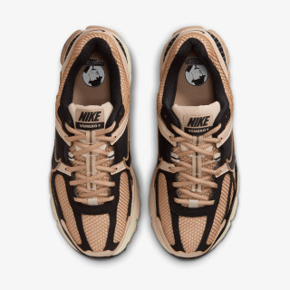 Nike Atlete W NIKE ZOOM VOMERO 5 