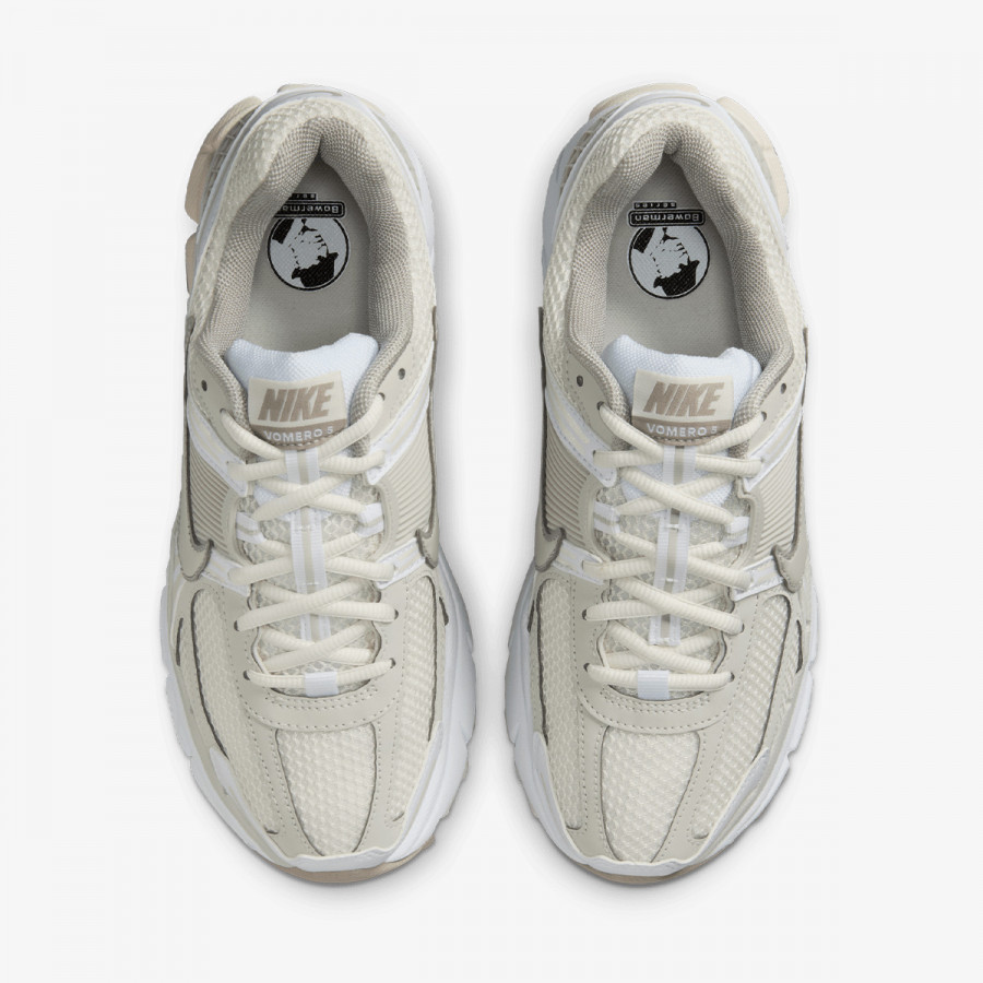 Nike Патики W NIKE ZOOM VOMERO 5 