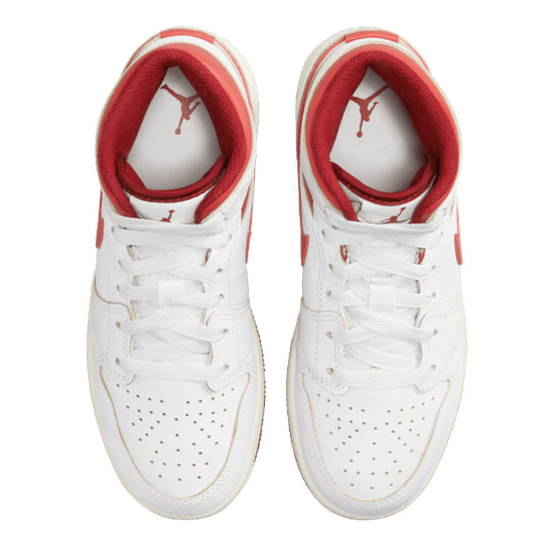 Nike Патики AIR JORDAN 1 MID SE BG 