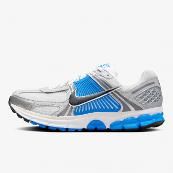 Nike Atlete NIKE ZOOM VOMERO 5 MET 
