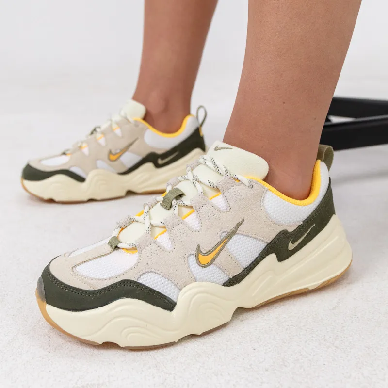 NIKE Патики WMNS NIKE TECH HERA 