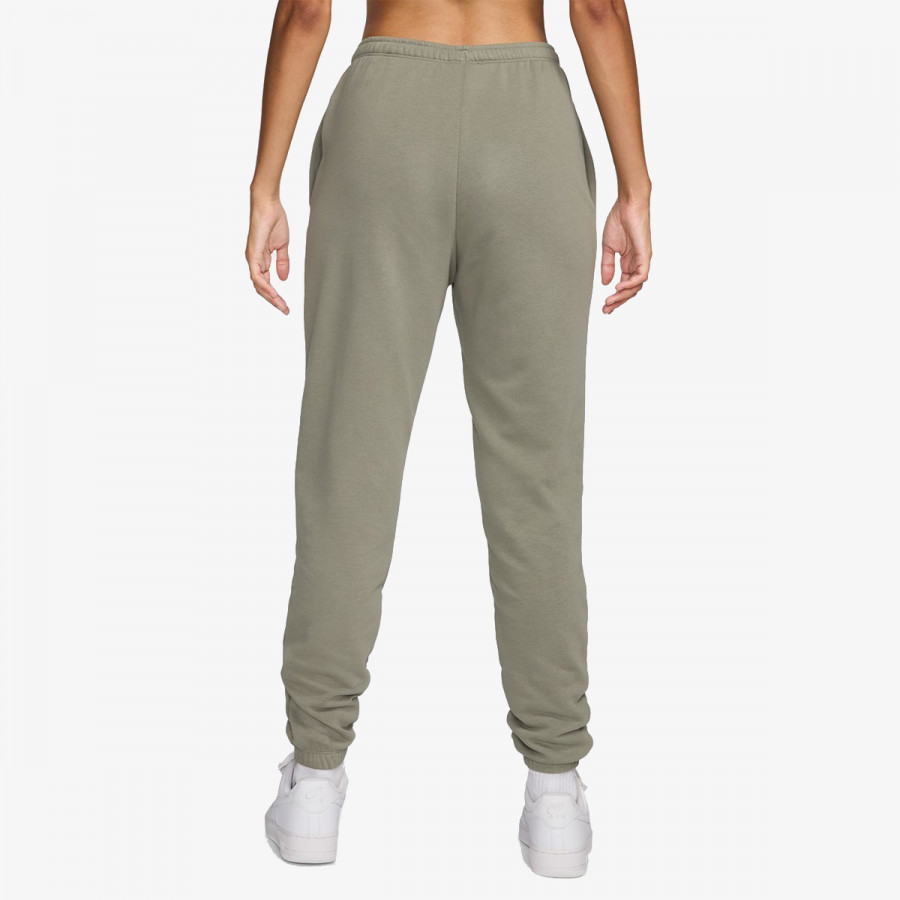 Nike Pjesa e poshtme e kostumit W NSW NK CHLL FT HR SWTPNT 