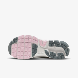 Nike Патики W NIKE ZOOM VOMERO 5 GCEL CN 