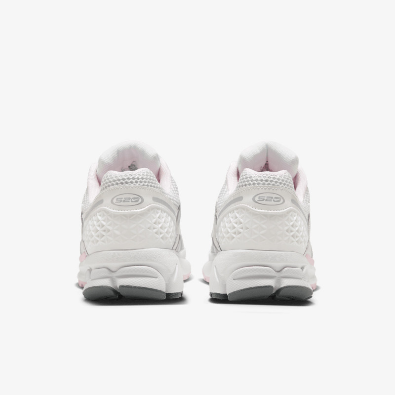 Nike Патики W NIKE ZOOM VOMERO 5 GCEL CN 