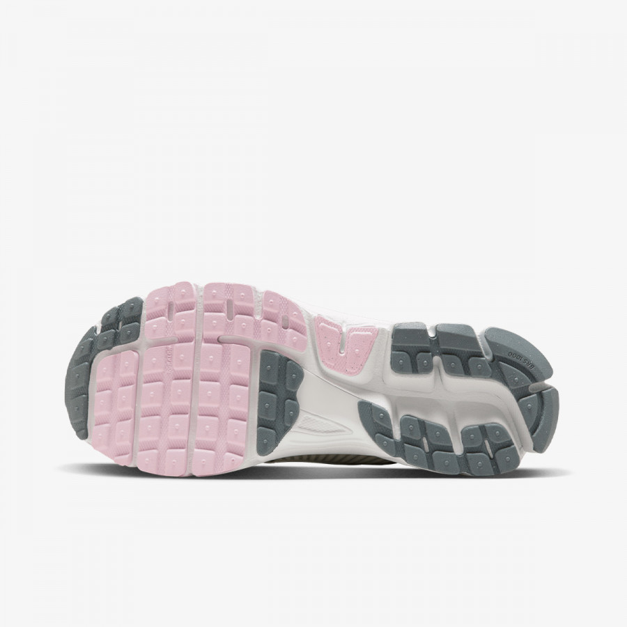 Nike Патики W NIKE ZOOM VOMERO 5 GCEL CN 