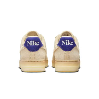 Nike Atlete WMNS AIR FORCE 1 '07 LX W 