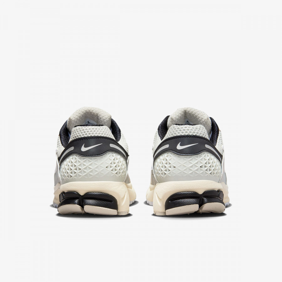 Nike Atlete NIKE ZOOM VOMERO 5 PRM AFTR 