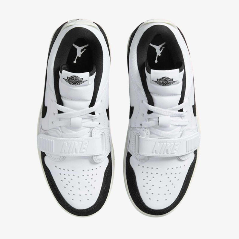 Nike Патики WMNS AIR JORDAN LEGACY 312 LOW 