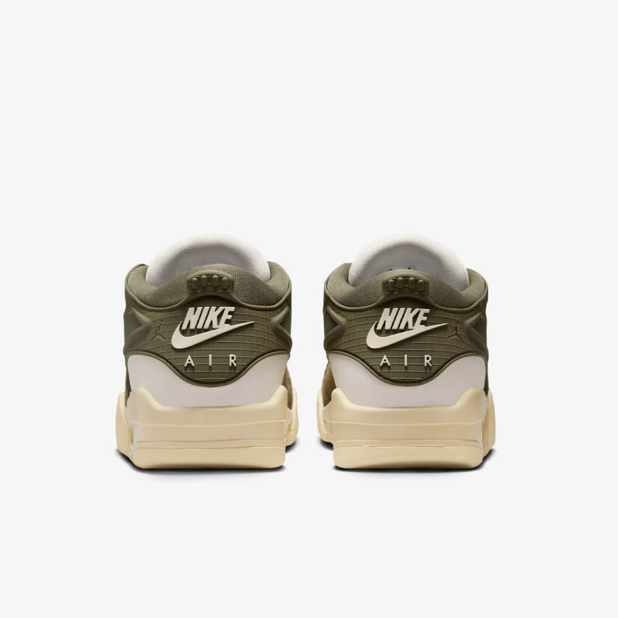 Nike Патики WMNS AIR JORDAN 4 RM 