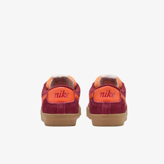 Nike Патики W BLAZER LOW '77 VNTG 