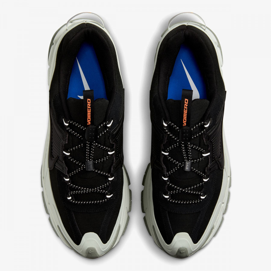 Nike Atlete VOMERO ROAM 