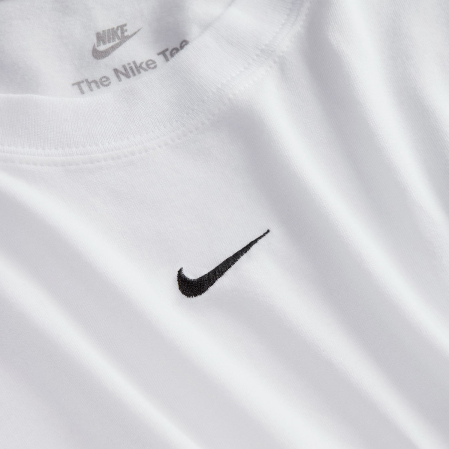 Nike Маица Sportswear Chill Knit 