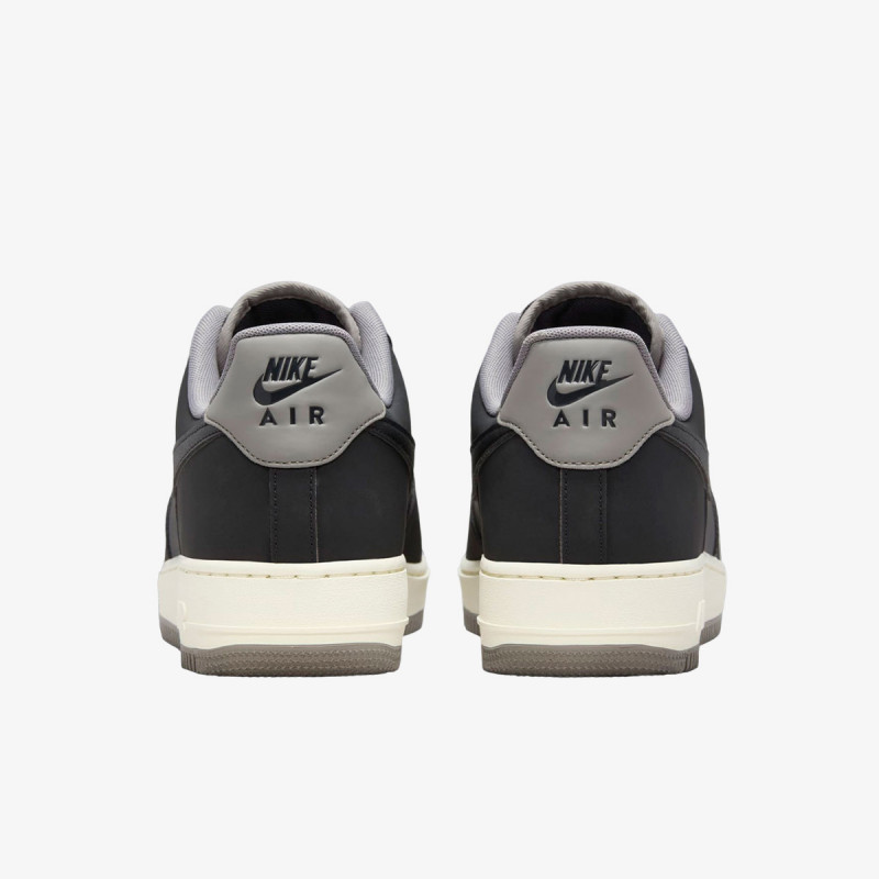 Nike Atlete AIR FORCE 1 '07 LV8 WNTR 