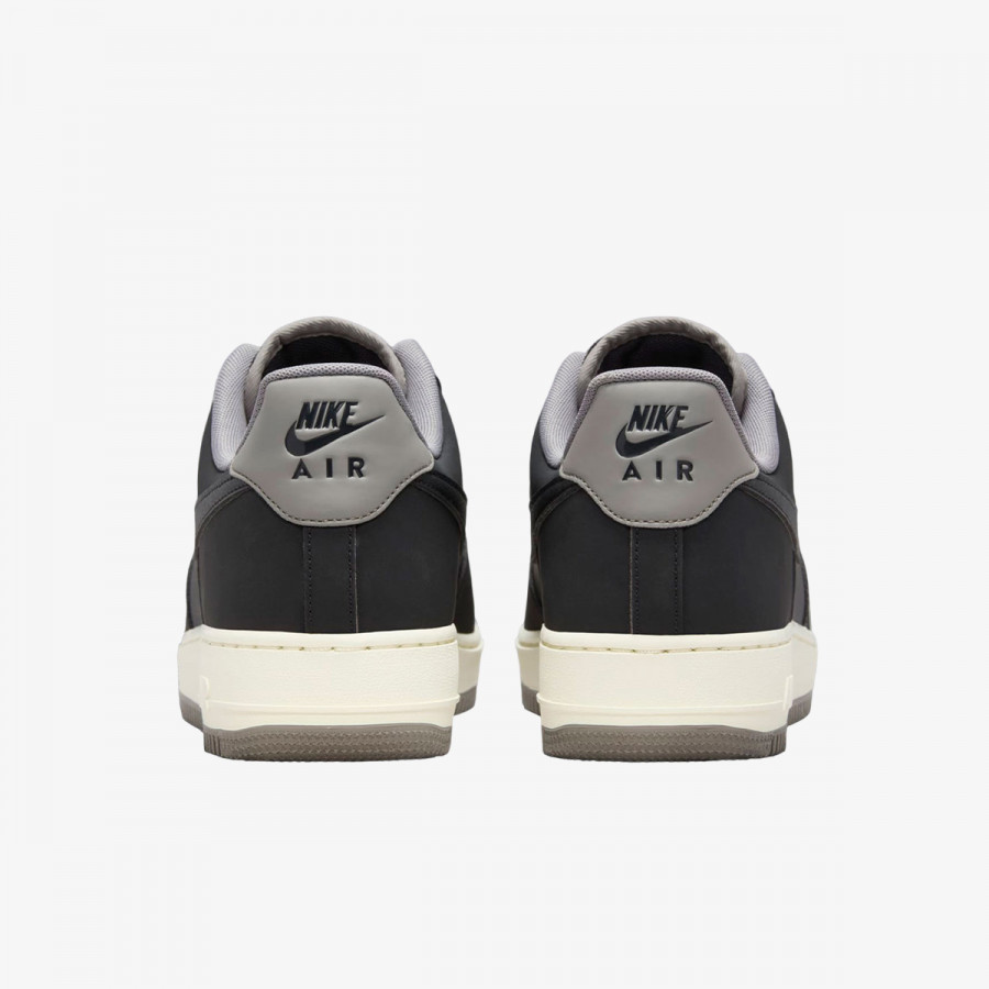 Nike Atlete AIR FORCE 1 '07 LV8 WNTR 