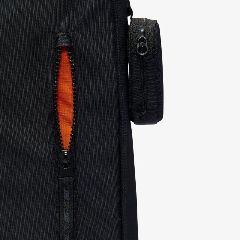 Nike Торбица NK NSW COMMUTE TOTE 