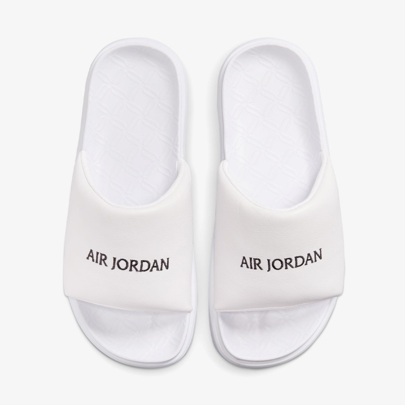 Nike Shapka WMNS JORDAN SOPHIA SLIDE SS 