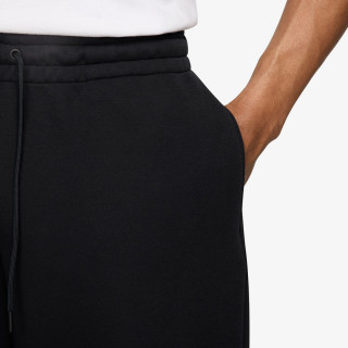 Nike Pjesa e poshtme e kostumit M NK TCH FLC PANT RI 