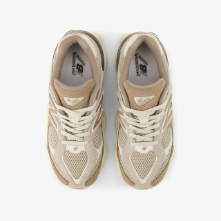 New Balance Патики K 9060 