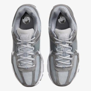 Nike Патики NIKE ZOOM VOMERO 5 SDE 