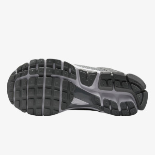 Nike Патики NIKE ZOOM VOMERO 5 SDE 
