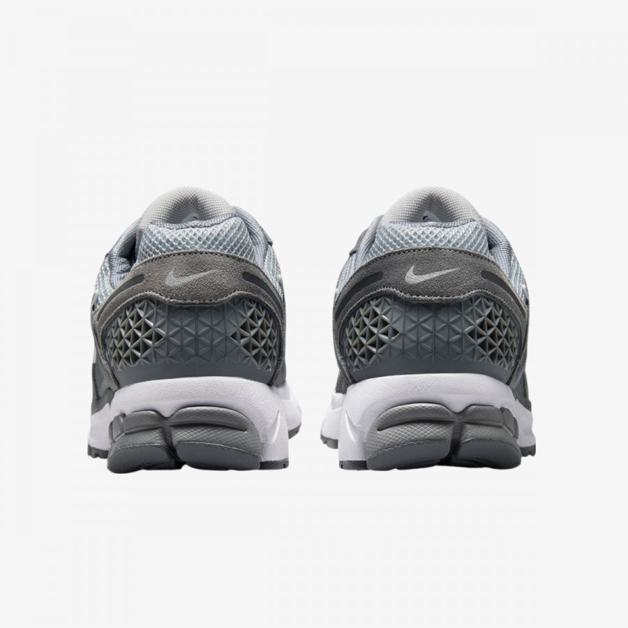 Nike Патики NIKE ZOOM VOMERO 5 SDE 