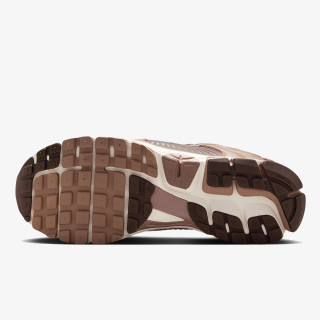 Nike Патики NIKE ZOOM VOMERO 5 SDE 