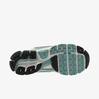 Nike Патики W NIKE ZOOM VOMERO 5 