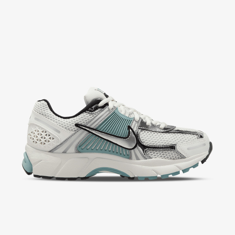 Nike Патики W NIKE ZOOM VOMERO 5 