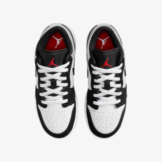 Nike Atlete AIR JORDAN 1 LOW SE BG 