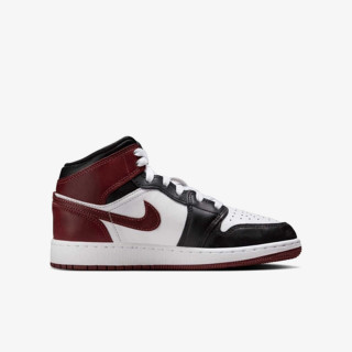 Nike Патики AIR JORDAN 1 MID SE BG 