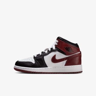 Nike Патики AIR JORDAN 1 MID SE BG 