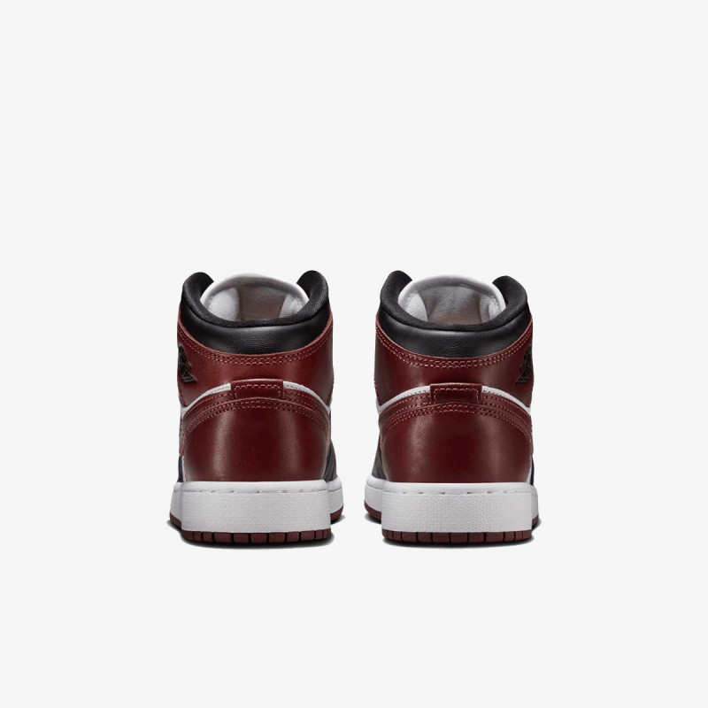 Nike Патики AIR JORDAN 1 MID SE BG 