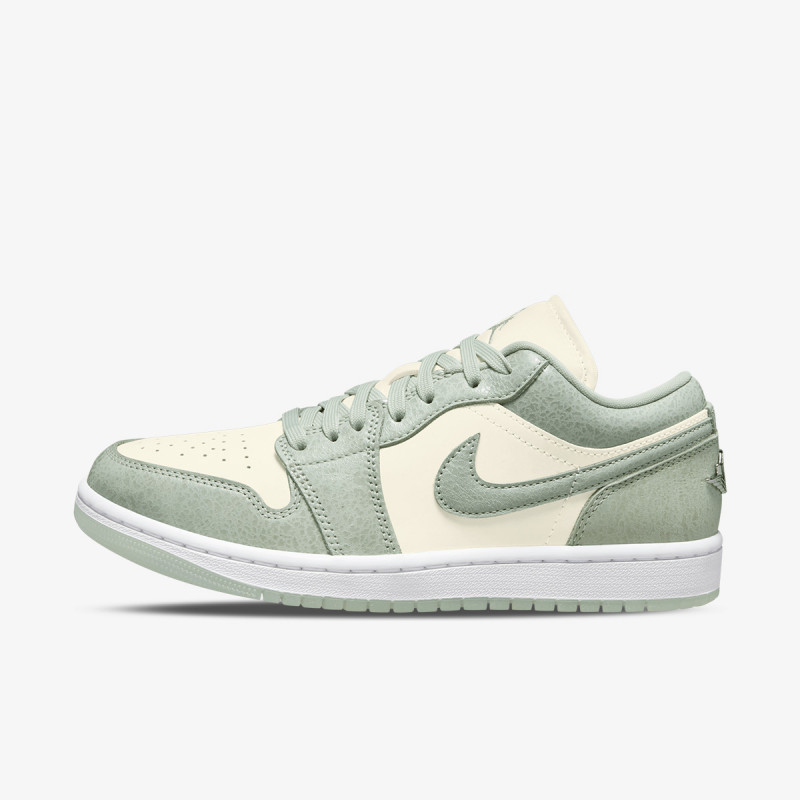 Nike Патики WMNS AIR JORDAN 1 LOW SE 