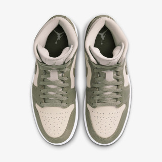 Nike Патики WMNS AIR JORDAN 1 MID SE 