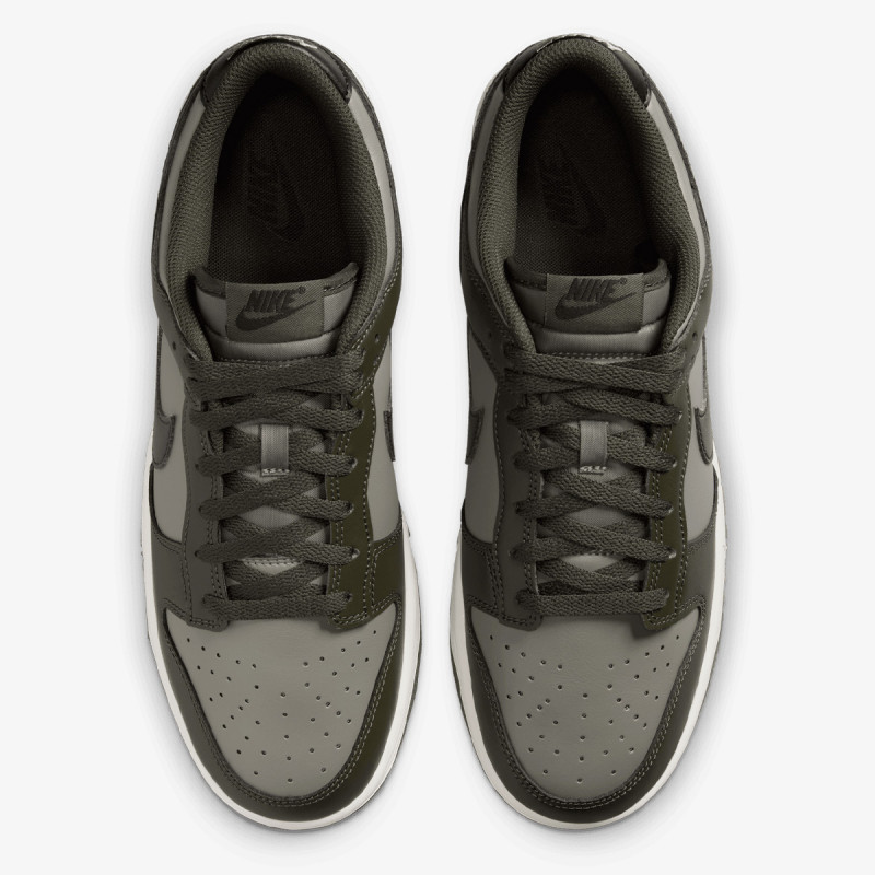Nike Патики NIKE DUNK LOW RETRO BTTYS 