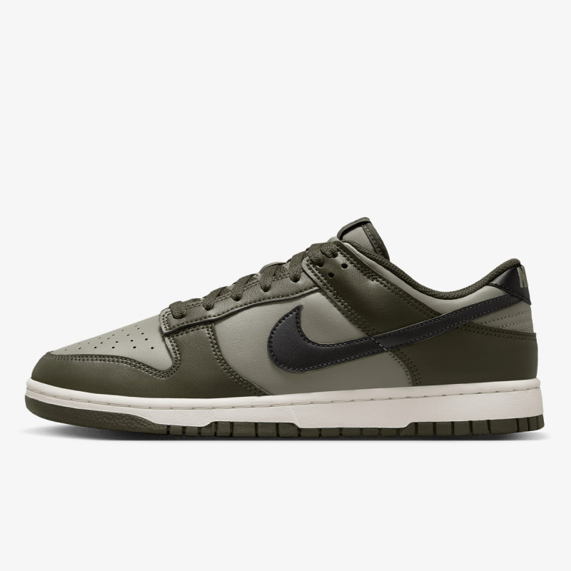 Nike Патики NIKE DUNK LOW RETRO BTTYS 