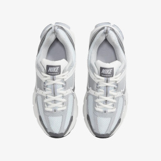 Nike Atlete VOMERO 5 BG 