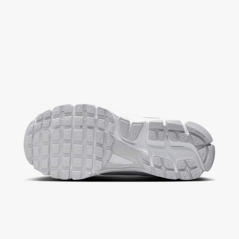 Nike Atlete W NIKE ZOOM VOMERO 5 