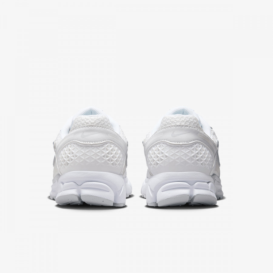 Nike Atlete W NIKE ZOOM VOMERO 5 