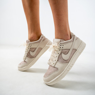 Nike Atlete W NIKE DUNK LOW SE TRND 