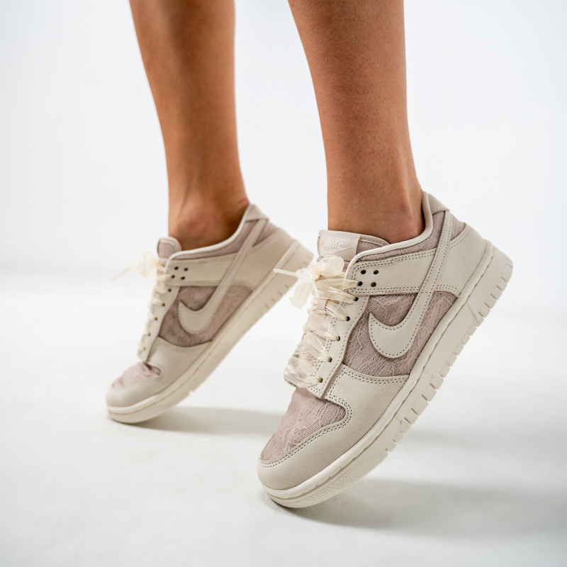 Nike Atlete W NIKE DUNK LOW SE TRND 